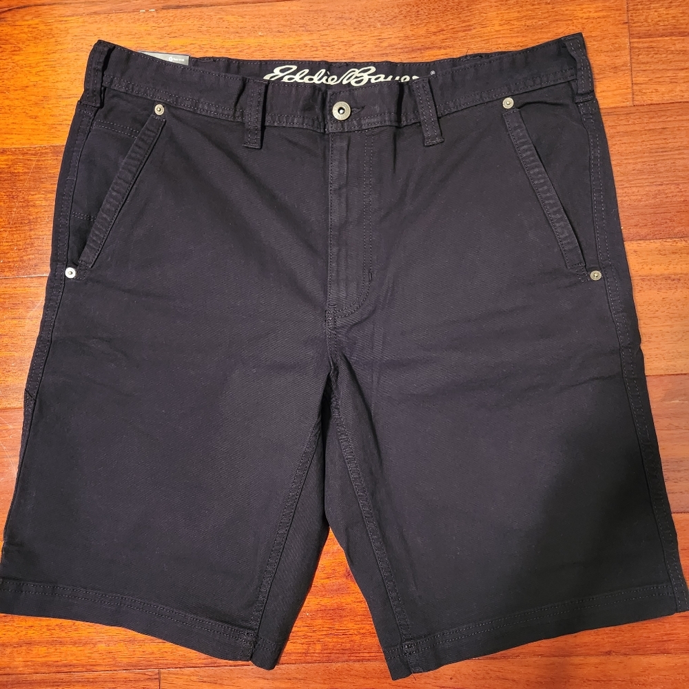 NWT Eddie Bauer Men's Canvas Utility Shorts, Sz 38, Black - Picture 2 of 3